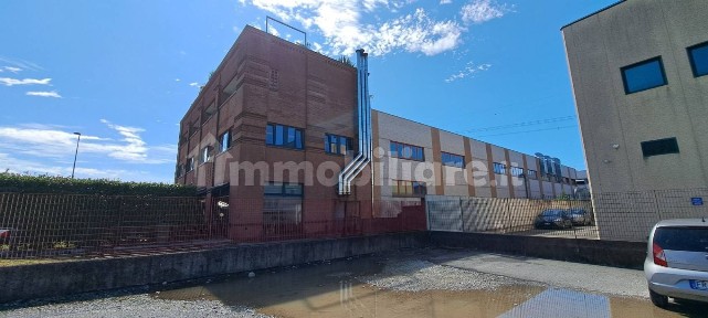 Magazzino - Deposito in Affitto
