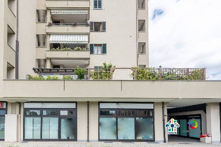 Vedano al Lambro, Via 4 Novembre