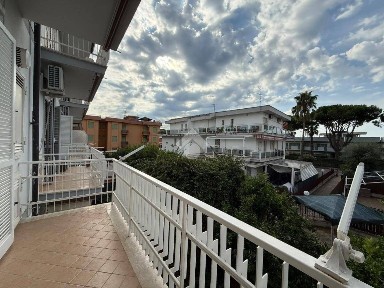 Bilocale via E. Coleman 3, Lungomare Circe, Via Badino, Terracina