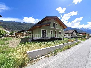 Villa unifamiliare via Menabreaz 88, Centro, Chatillon