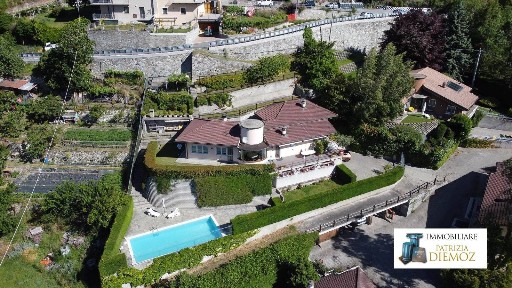 Villa unifamiliare regione Bioula, Centro, Aosta