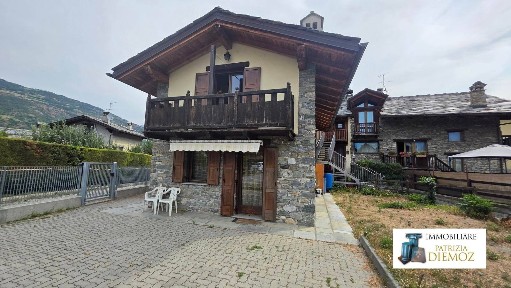 Villa unifamiliare La Bagne, Centro, Gressan
