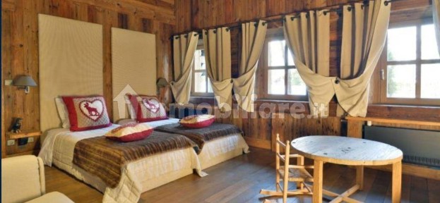 Courmayeur, Strada Grand Ru