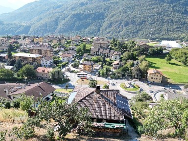 Villa unifamiliare Strada Chameran Alta 66, Centro, Chatillon