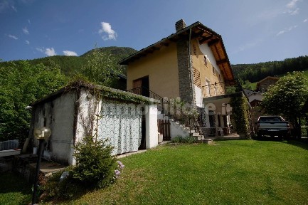 Charvensod, Località Piscina Salà Dessus, 465