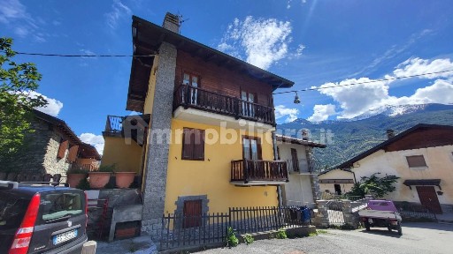 Villa unifamiliare frazione Cillod San C., Panorama, Chatillon