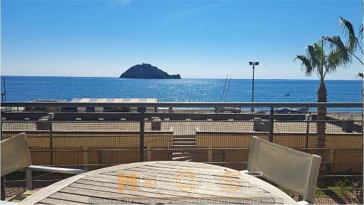 Bilocale ottimo stato, secondo piano, Centro, Albenga