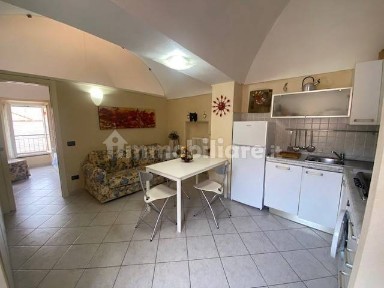 Bilocale piazza La Pietra, Centro, Pietra Ligure