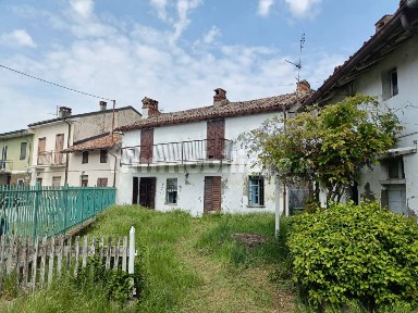 Zinasco, Via Case Nuove, 28