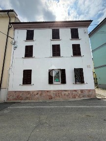 San Damiano al Colle, Via Roma, 17
