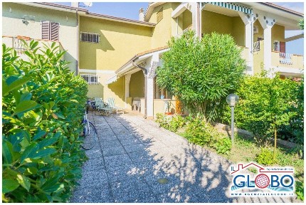 Villa a schiera viale Panama 54, Lido delle Nazioni, Comacchio