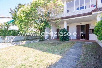 Villa a schiera viale Santo Domingo 11e, Lido delle Nazioni, Comacchio
