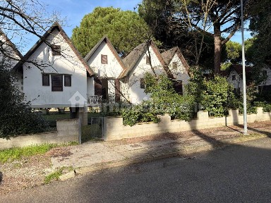 Villa a schiera via Masaccio 9, Lido di Spina, Comacchio