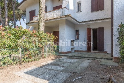 Villa a schiera via Donato Bramante 34, Lido di Spina, Comacchio