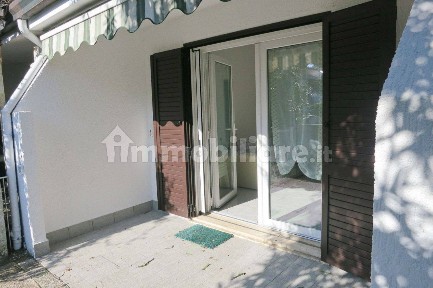 Villa a schiera via Foscolo, 2, Lido degli Estensi, Comacchio