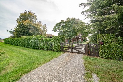 Verrua Po, Casoni, 29