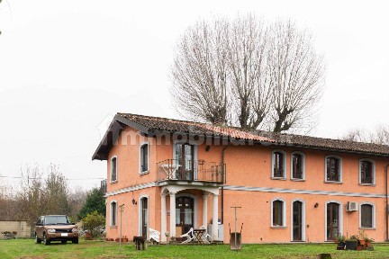 Verrua Po, Via Bottarone, 1