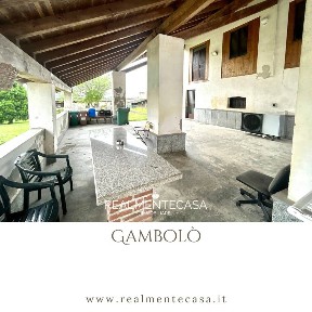 Cascina via Roma, Centro, Gambolò