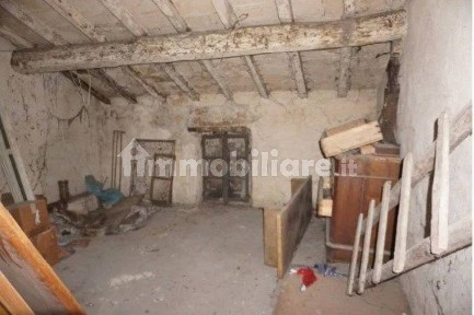 Rustico - casale all'asta Località Cascina Pozza 3, Robecco Pavese