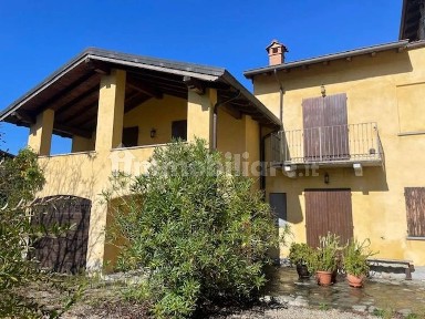 Cascina frazione Crociglia, 32, Crociglia, Zavattarello