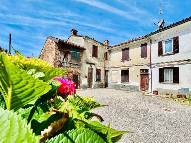 Travacò Siccomario, Via Po