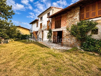 Volpara, Castello, 8