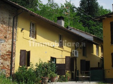 Corvino San Quirico, Via Novellina, 3