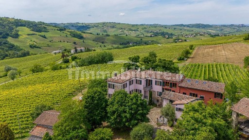 Montecalvo Versiggia, Frazione Sartori