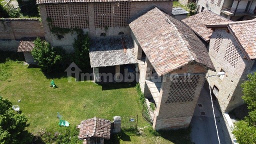Cascina via San Ponzina, San Ponzo Semola, Ponte Nizza