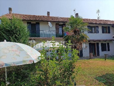 Casale, ottimo stato, 300 m², Centro, Mortara