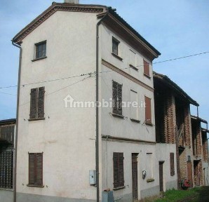 Rustico via Roma, Centro, Zenevredo