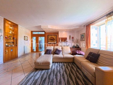 Casapulla, Via Montale, 9