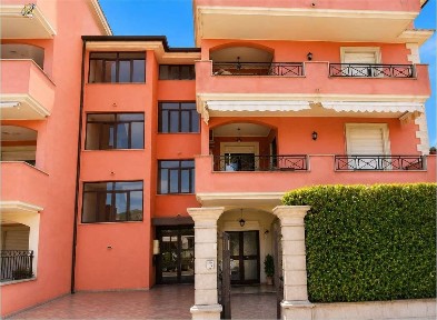 Appartamento all'asta via Castelvolturno, Mondragone