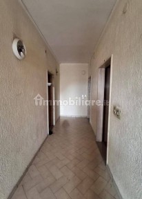 Appartamento all'asta via San Razzino 22, Mondragone