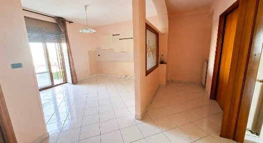 Trilocale via degli Orti 4, Santa Maria Capua Vetere
