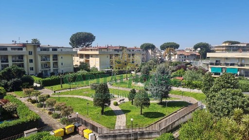 Quadrilocale via Marie Sklodowska Curie 17, Tredici, Caserta