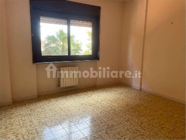 Mondragone, Via Diopoldo Alemanno, 31