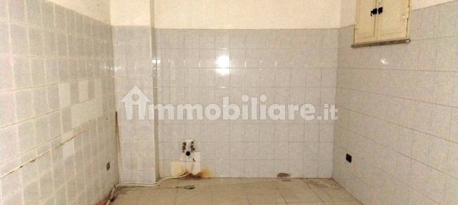 Appartamento piazza Vittoria 14, Centro, Maddaloni