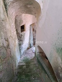 Galluccio, Via Mieli, 16