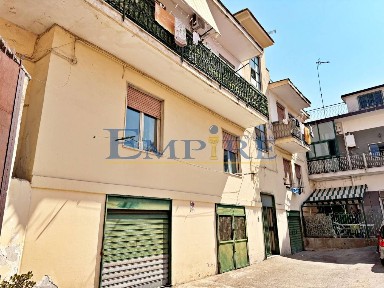 Aversa, Via Enrico Toti, 28