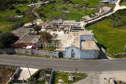 Masseria via Villa Castelli, Martina Franca
