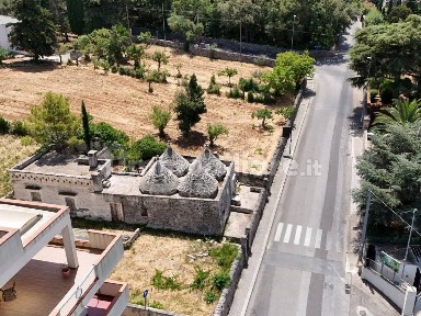 Trullo via Saliscendi, Martina Franca