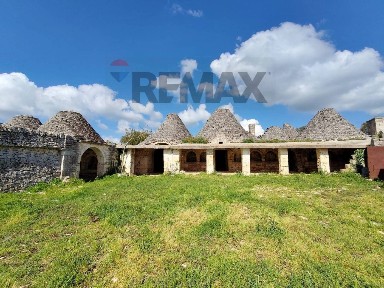 Rustico, da ristrutturare, 400 m², Martina Franca