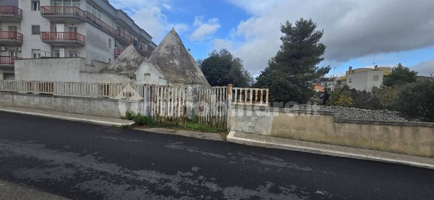 Trullo via Giuseppe Chiarelli, Martina Franca