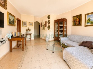 Quadrilocale via Santa Maria Capua Vetere, Centro, Capua
