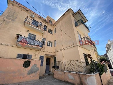 Bilocale via Marechiaro, Mondragone
