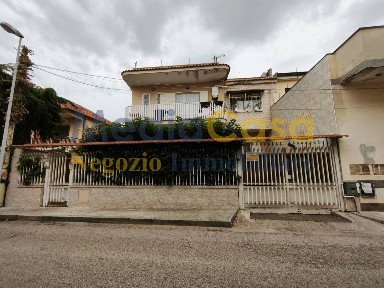 Frignano, Via Silvio Pellico