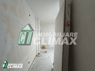 Caserta, Lincoln, Viale Abramo Lincoln, 170