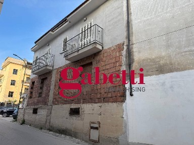 Recale, Via Municipio, 101