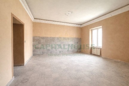 Trilocale via Santa Maria la Fossa, Centro, Capua